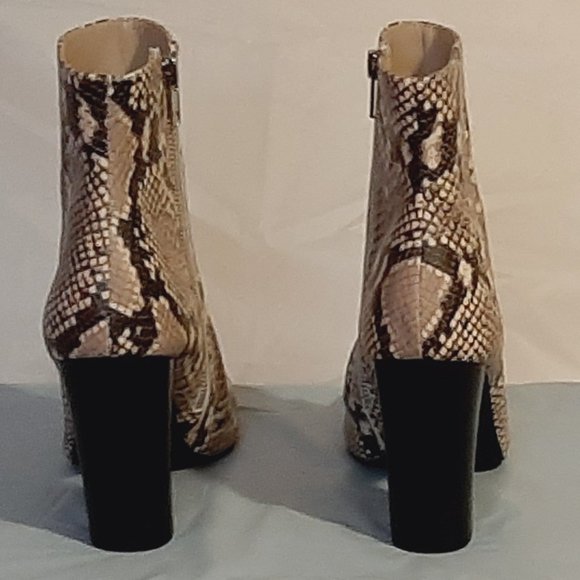 Steve Madden Snake Skin Boot Heel Size 10 !NEW! - Picture 5 of 7